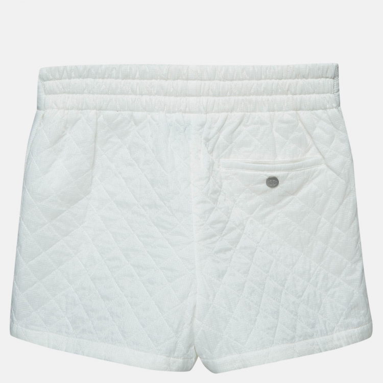 Pre Owned Chanel White Synthetic Quilted Detail Shorts S