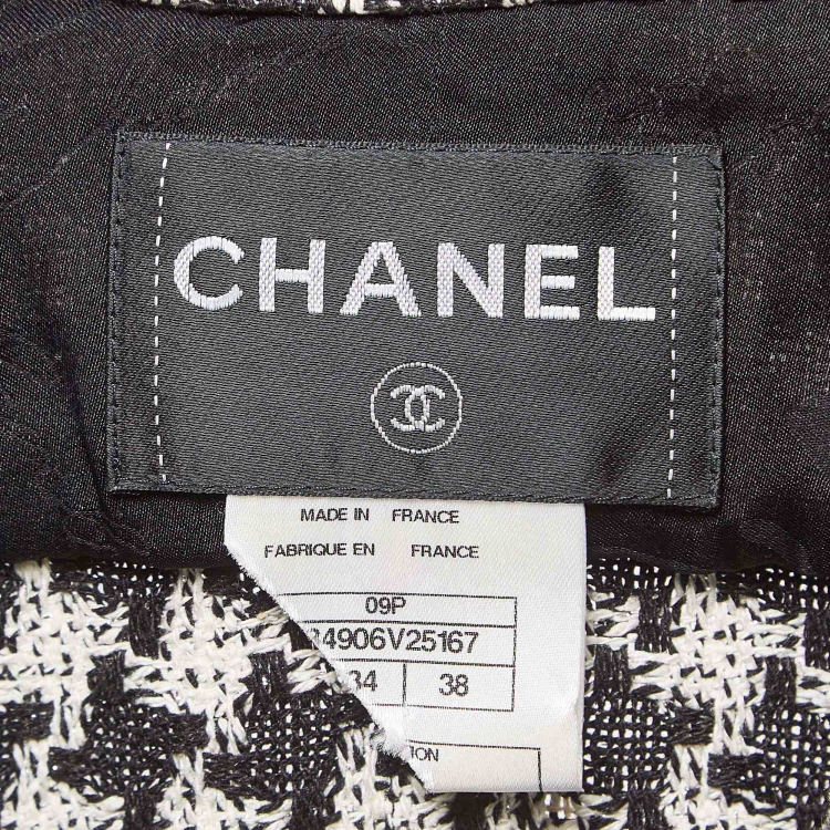 مملوكة مسبقًا Chanel Monochrome Houndstooth Tweed Ruffled Jacket M