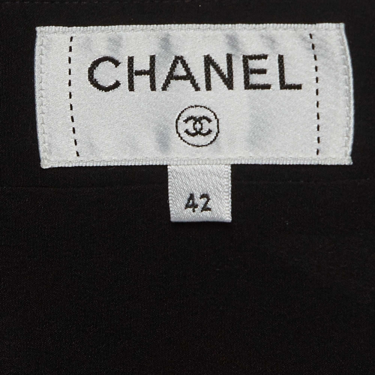 مملوكة مسبقًا Chanel White Printed Silk Zip Front Maxi Skirt L