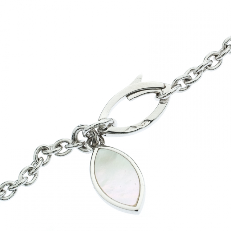Pre Owned Chanel Pétales de Camélia Cultured Pearl Mother of Pearl & Diamond 18k White Gold Long Necklace