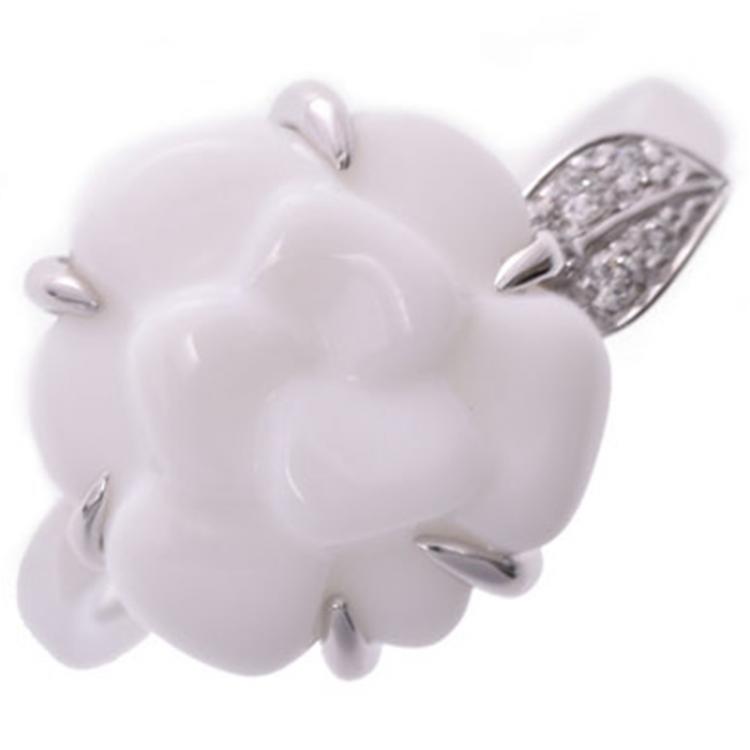 Pre Owned Chanel White Ceramic Camellia Ring Size 48