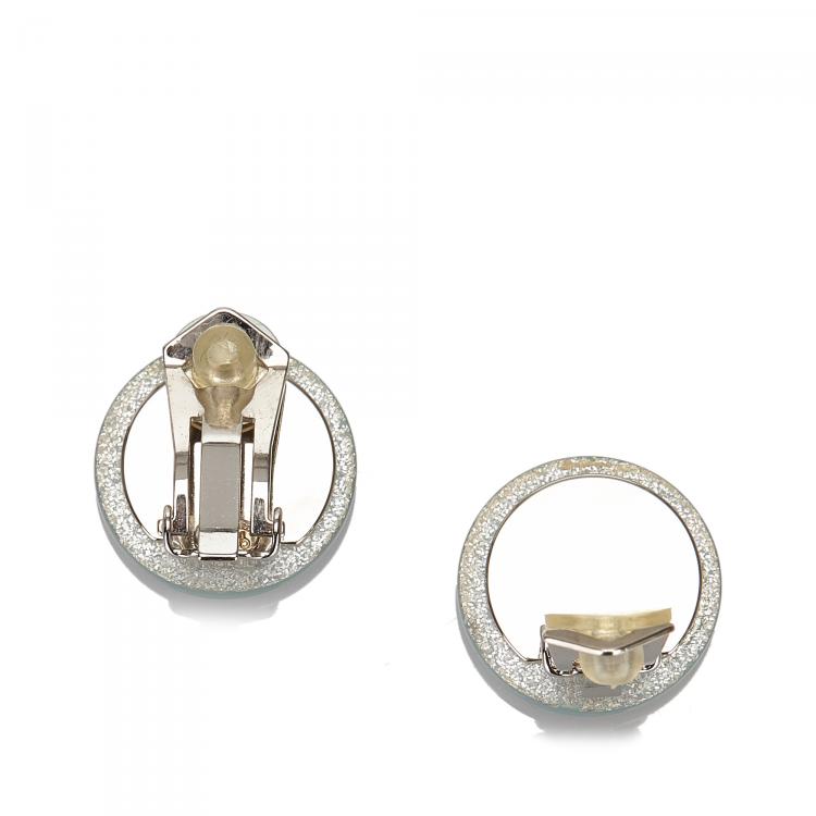 Pre Owned Chanel Blue/Light Blue CC Clip On Earrings