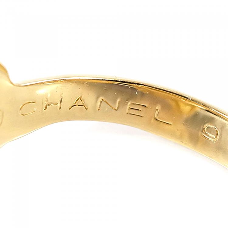 Pre Owned Chanel Camellia 18K Yellow Gold Diamond Ring Size 54