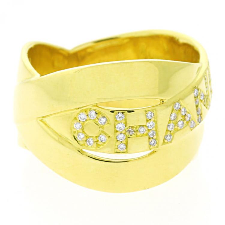 Pre Owned Chanel 18 K Yellow Gold Diamond Bolduc Ring Size 57