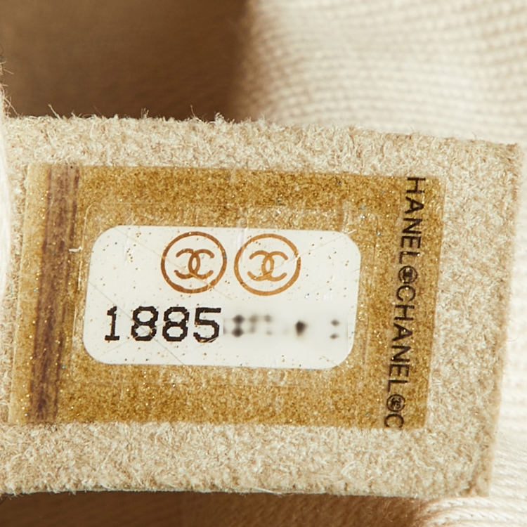 Pre Owned Chanel Beige Woven Straw and Leather Shopping Tote