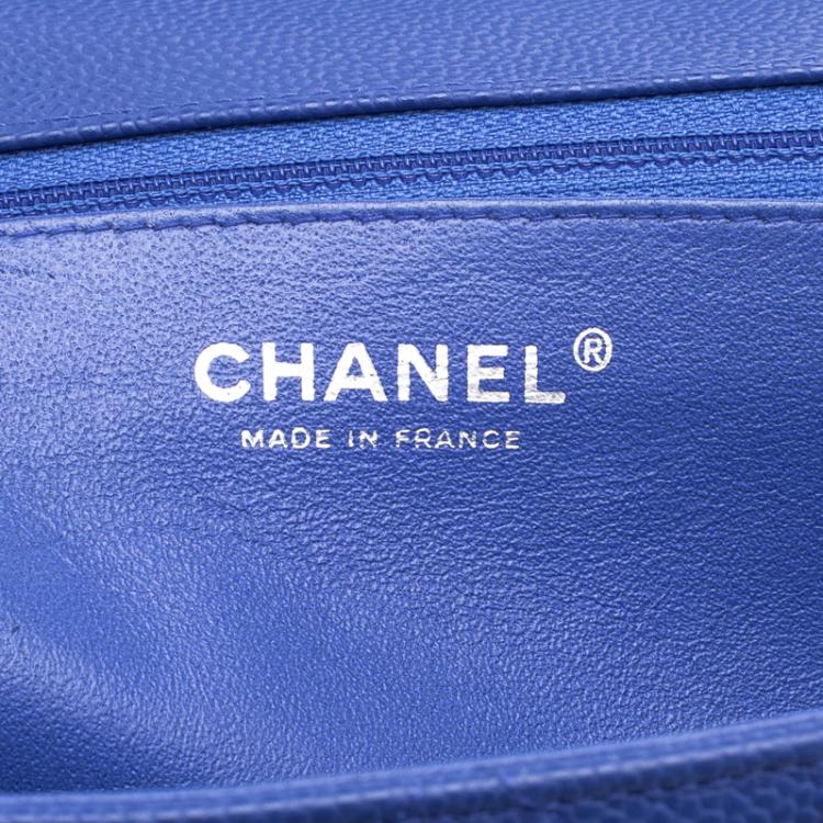 مملوكة مسبقًا Chanel Blue Quilted Caviar Leather Maxi Classic Single Flap Bag