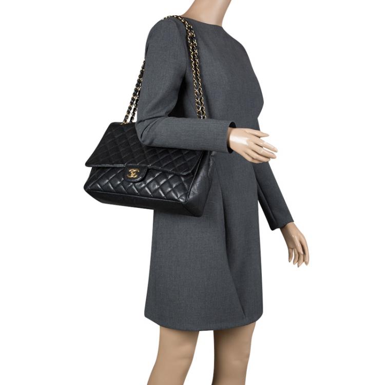 Pre Owned Chanel Black Quilted Caviar Leather Maxi Classic Single Flap Bag