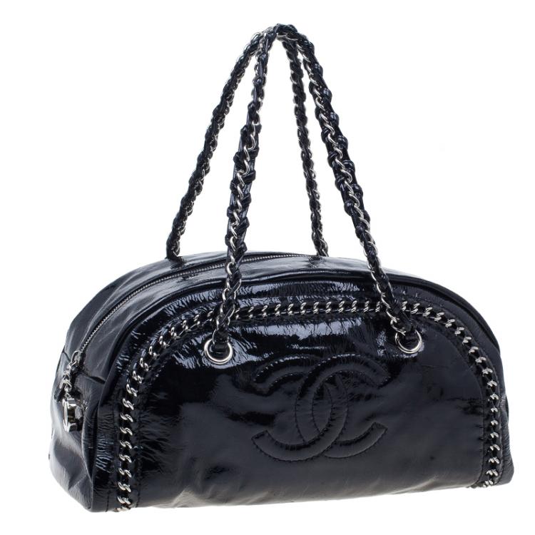 مملوكة مسبقًا Chanel Black Patent Leather Large Chains CC Tote