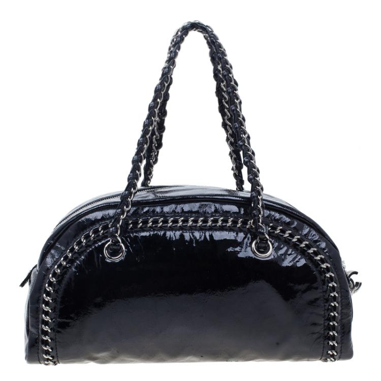 مملوكة مسبقًا Chanel Black Patent Leather Large Chains CC Tote