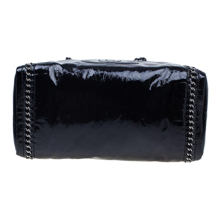 مملوكة مسبقًا Chanel Black Patent Leather Large Chains CC Tote