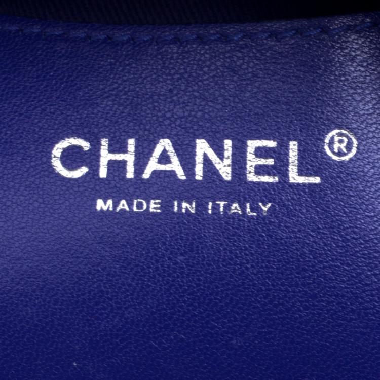 Pre Owned Chanel Blue Quilted Patent Leather Just Mademoiselle Bowling Bag