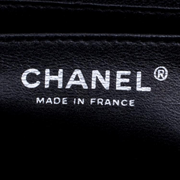 Pre Owned Chanel Black Quilted Caviar Leather Jumbo Classic Single Flap Bag
