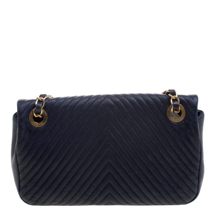 Pre Owned Chanel Navy Blue Chevron Leather Small Classic Flap Bag