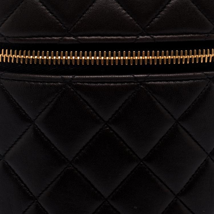 Pre Owned Chanel Dark Brown Quilted Leather Vanity Case