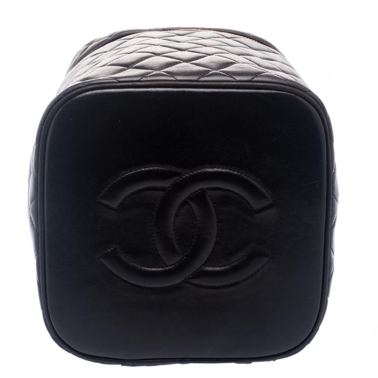 Pre Owned Chanel Dark Brown Quilted Leather Vanity Case