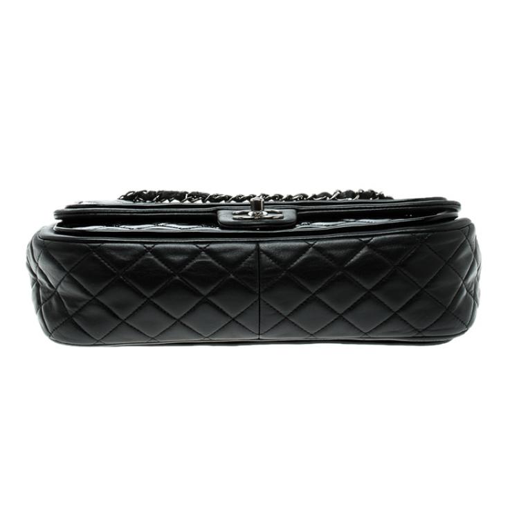 Pre Owned Chanel Black Quilted Patent Leather Classic Flap Bag