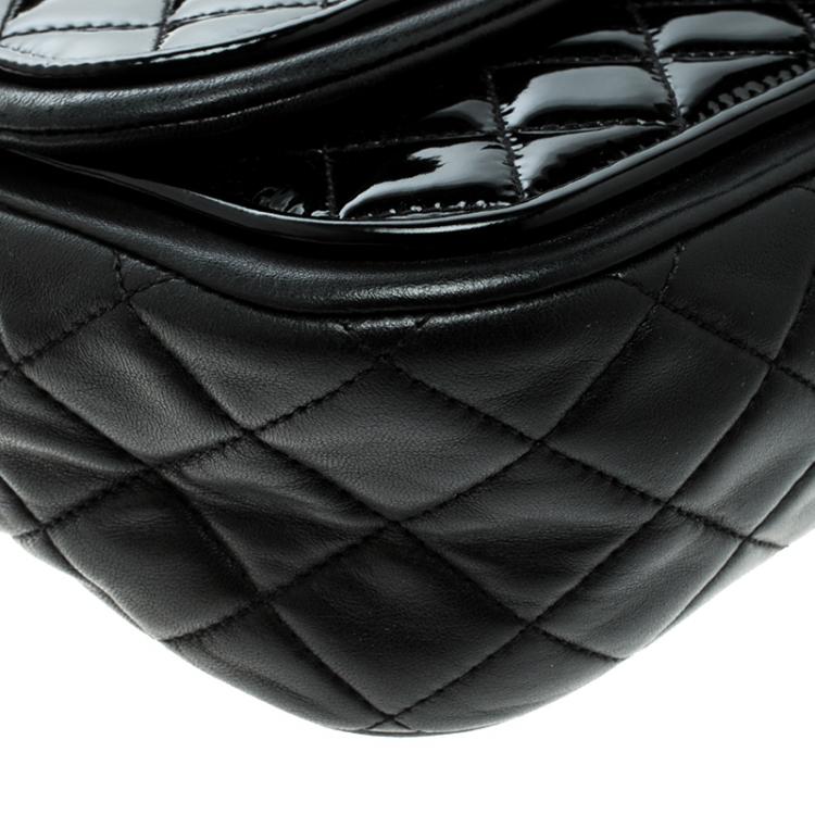 Pre Owned Chanel Black Quilted Patent Leather Classic Flap Bag