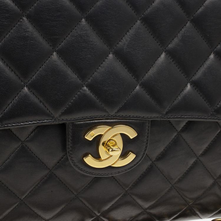 Pre Owned Chanel Black Lambskin Jumbo Classic Single Flap Shoulder Bag
