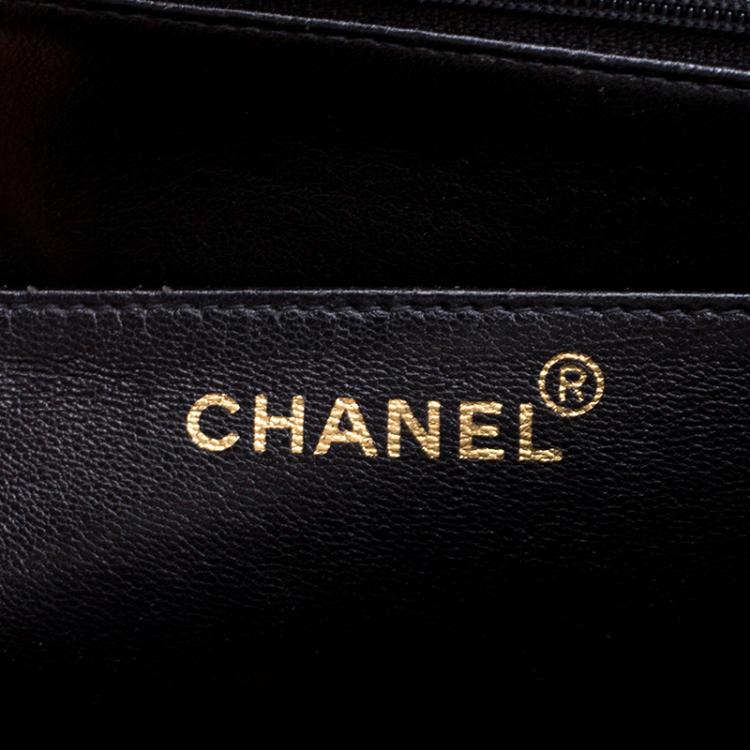 Pre Owned Chanel Black Vertical Quilted Patent Leather XL Jumbo Classic Flap Bag