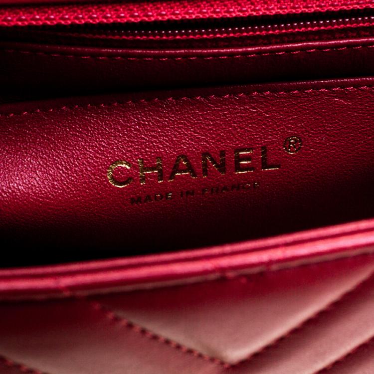 Pre Owned Chanel Dark Red Chevron Leather New Mini Classic Flap Bag