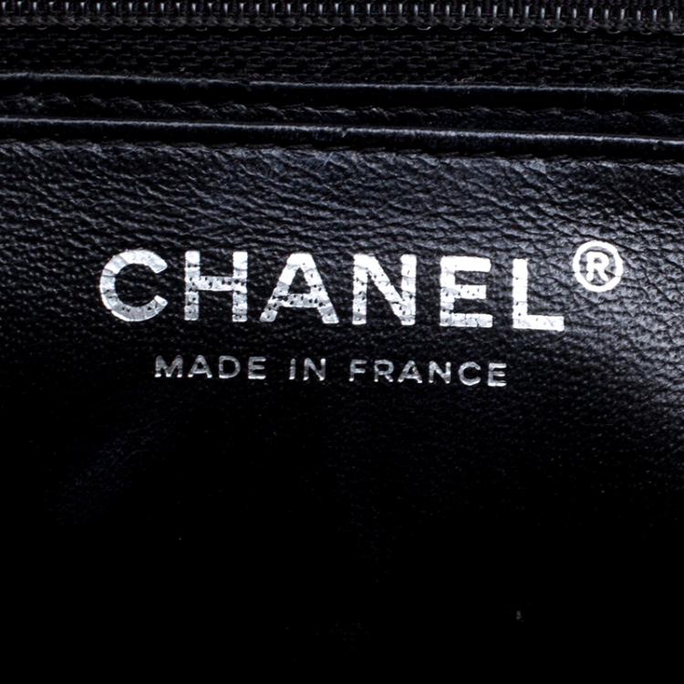 Pre Owned Chanel Black Quilted Leather Jumbo Classic Single Flap Bag