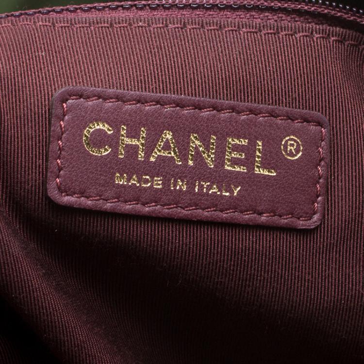 Pre Owned Chanel Green Patent Leather Shopper Tote