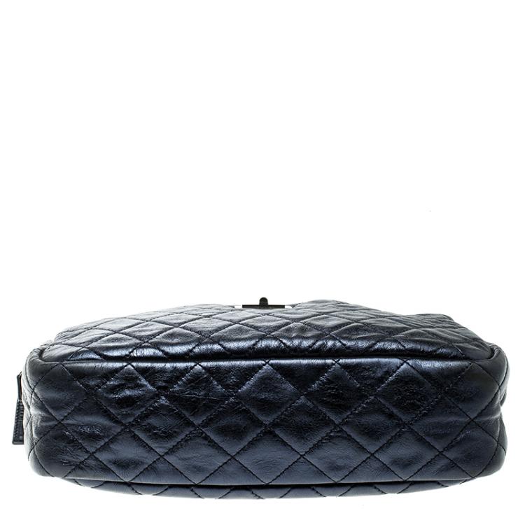 Pre Owned Chanel Metallic Blue Quilted Leather Medium Reissue Camera Bag