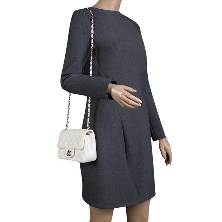 Pre Owned Chanel White Quilted Leather Mini Classic Single Flap Bag