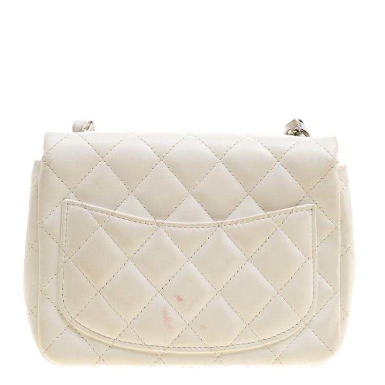 Pre Owned Chanel White Quilted Leather Mini Classic Single Flap Bag