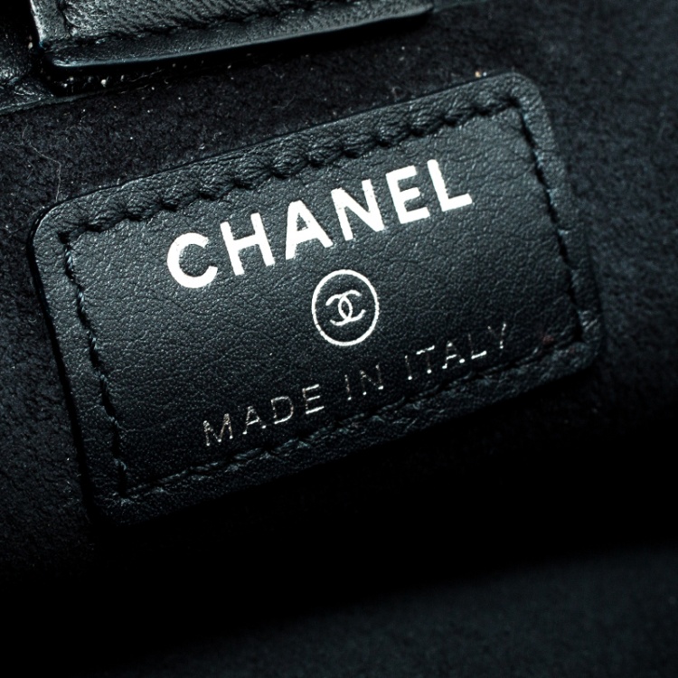 Pre Owned Chanel Blue Denim Deauville Wallet on Chain Bag 