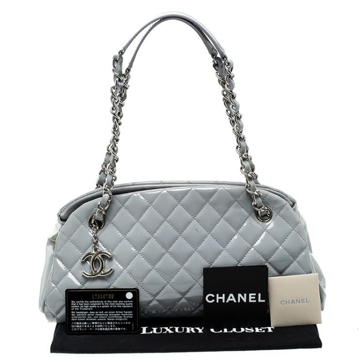 Pre Owned Chanel Light Grey Quilted Leather Just Mademoiselle Bowling Bag