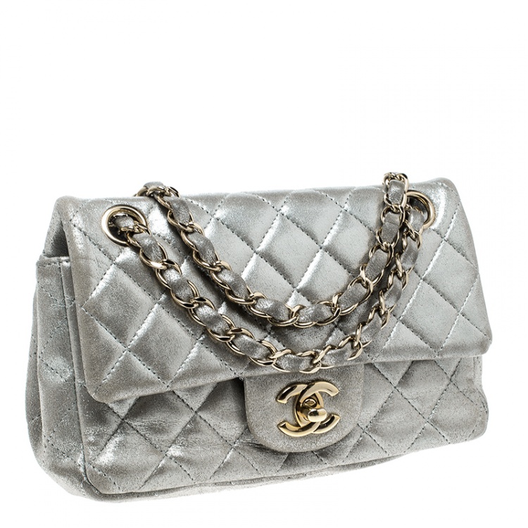 Pre Owned Chanel Silver Quilted Leather New Mini Classic Single Flap Bag