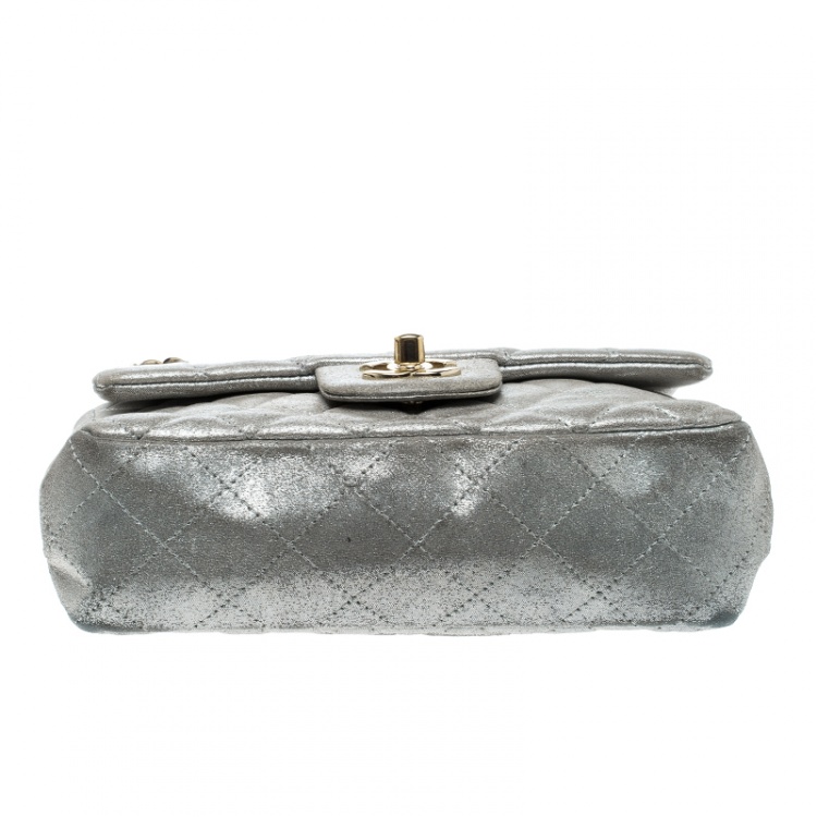 Pre Owned Chanel Silver Quilted Leather New Mini Classic Single Flap Bag