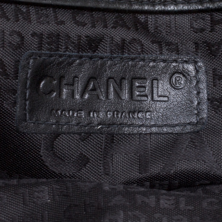 Pre Owned Chanel Black Leather Giant Reissue Flap Shoulder Bag