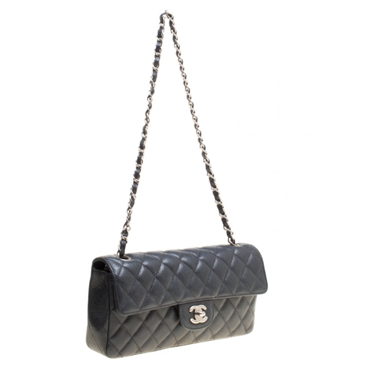 Pre Owned Chanel Black Quilted Caviar Leather Classic Single Flap Bag