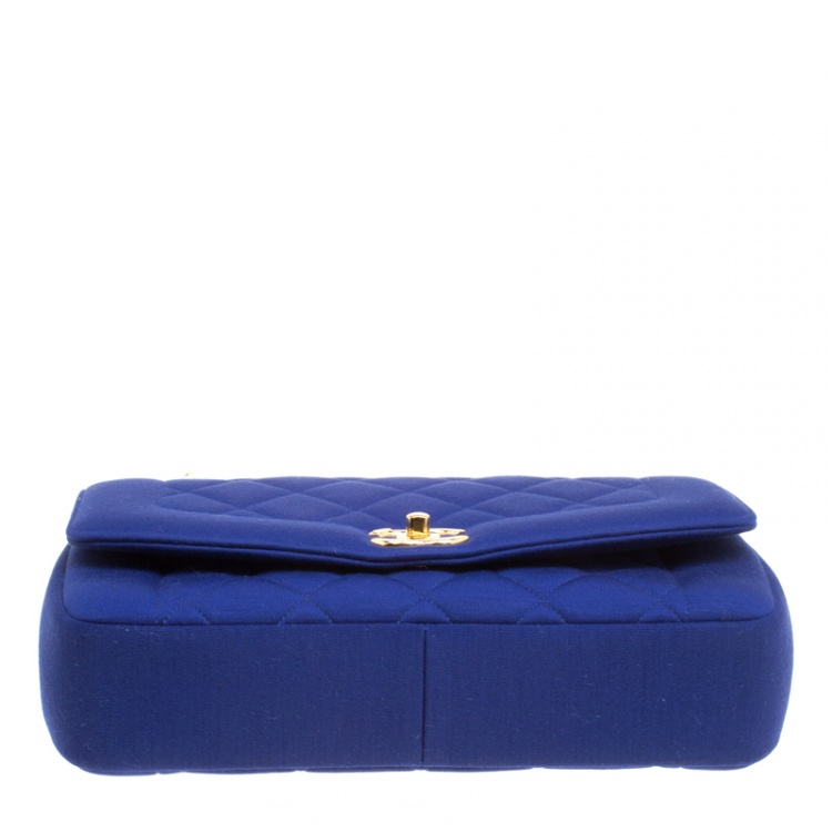 Pre Owned Chanel Blue Quilted Jersey Diana Flap Bag
