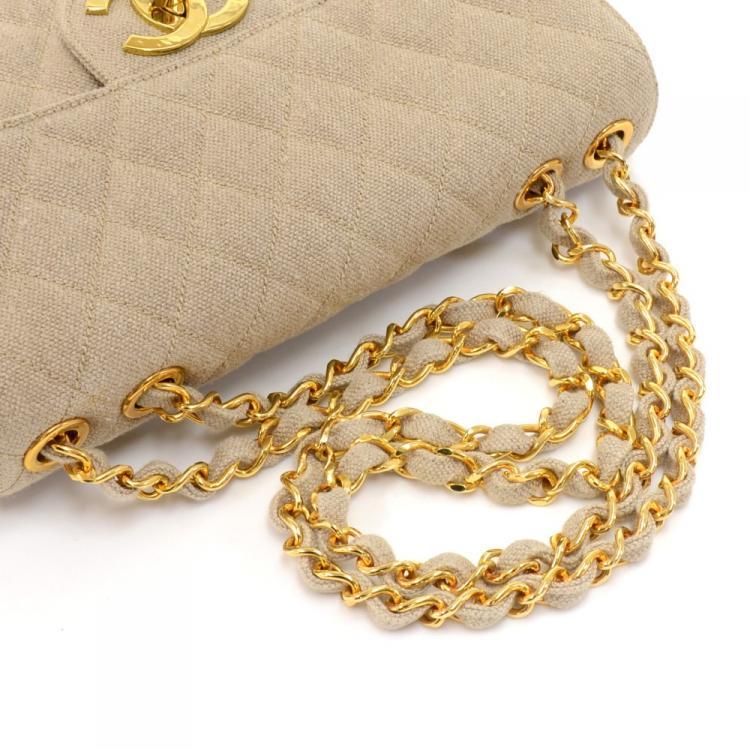 مملوكة مسبقًا Chanel Beige Quilted Canvas Jumbo Vintage Flap Bag