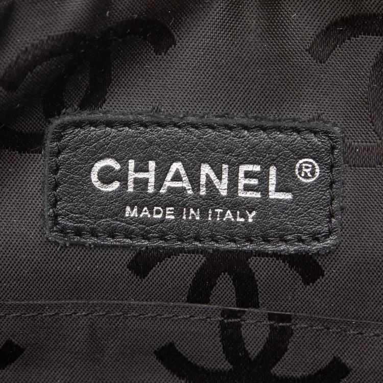 Pre Owned Chanel Two Tone Quilted Leather Ligne Cambon Messenger Bag