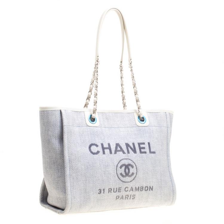 Pre Owned Chanel Grey Woven Straw Raffia Medium Deauville Tote