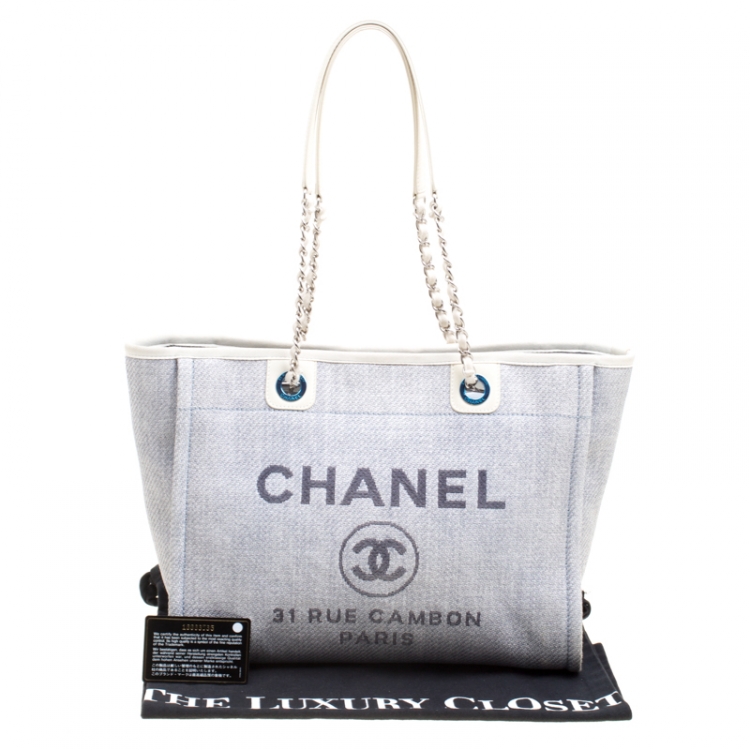 Pre Owned Chanel Grey Woven Straw Raffia Medium Deauville Tote