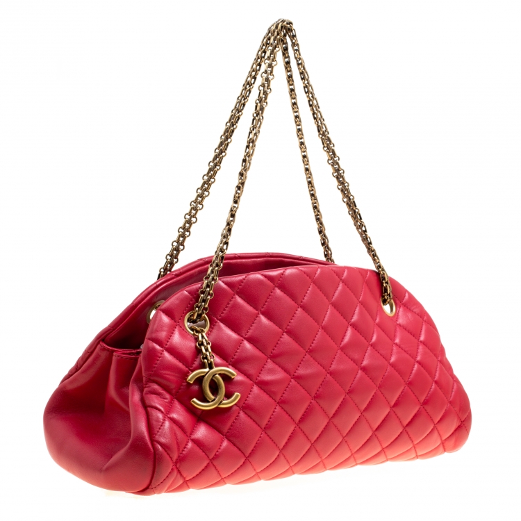 Pre Owned Chanel Red Quilted Leather Medium Just Mademoiselle Bowling Bag