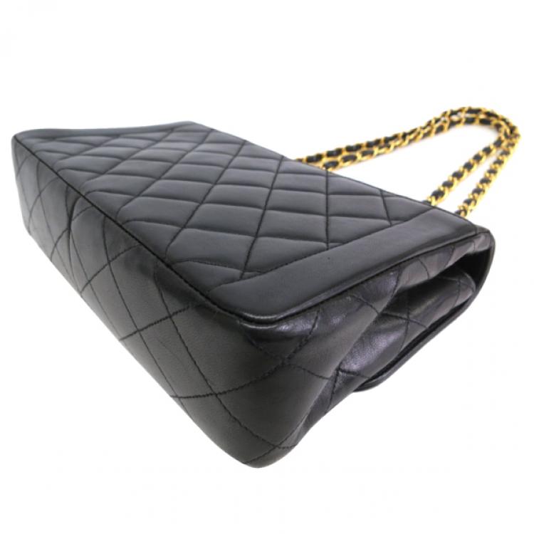 Pre Owned Chanel Black Lambskin Leather With Gold Hardware Single Flap Bag 