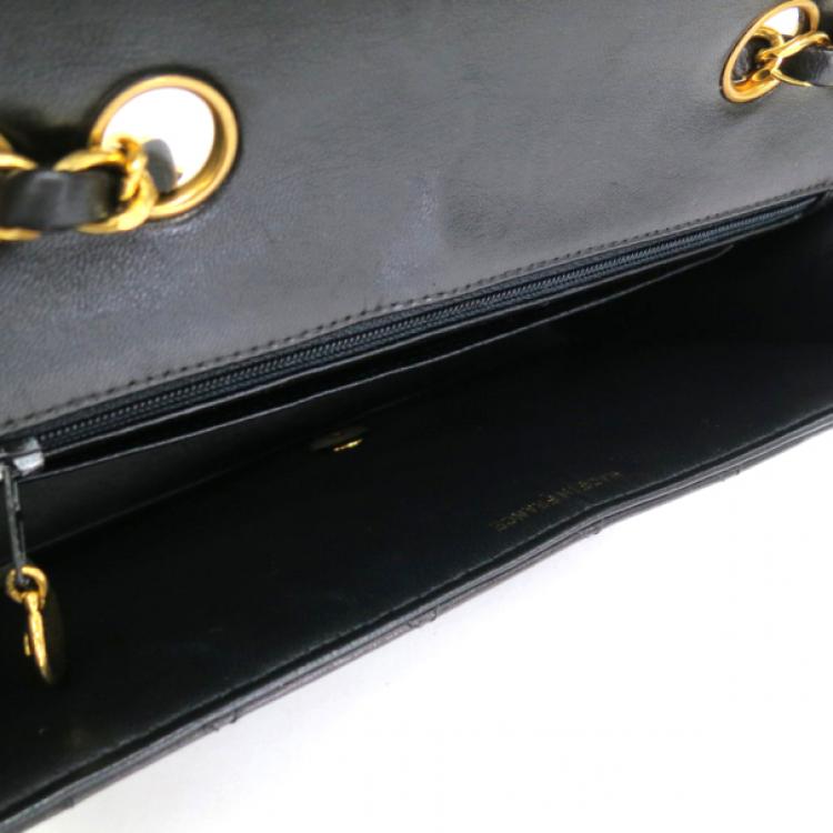 Pre Owned Chanel Black Lambskin Leather With Gold Hardware Single Flap Bag 