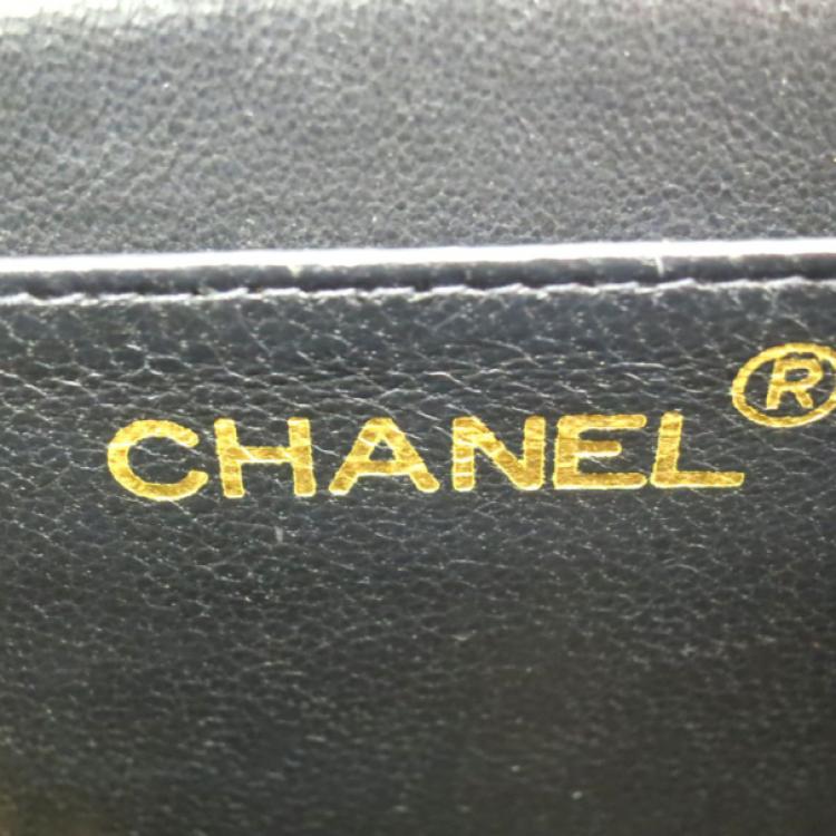 Pre Owned Chanel Black Lambskin Leather With Gold Hardware Single Flap Bag 