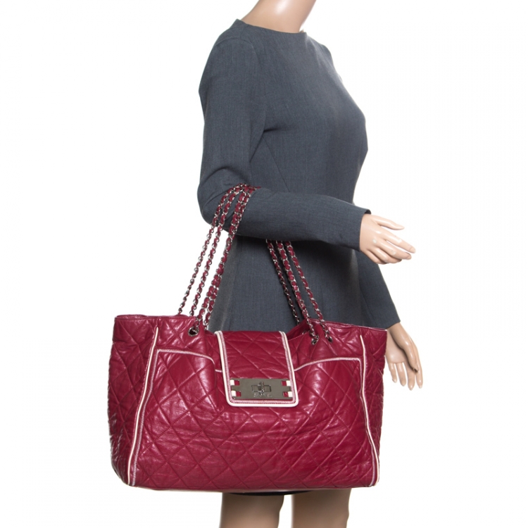 Pre Owned Chanel Maroon Quilted Leather Accordion Reissue Shoulder Bag