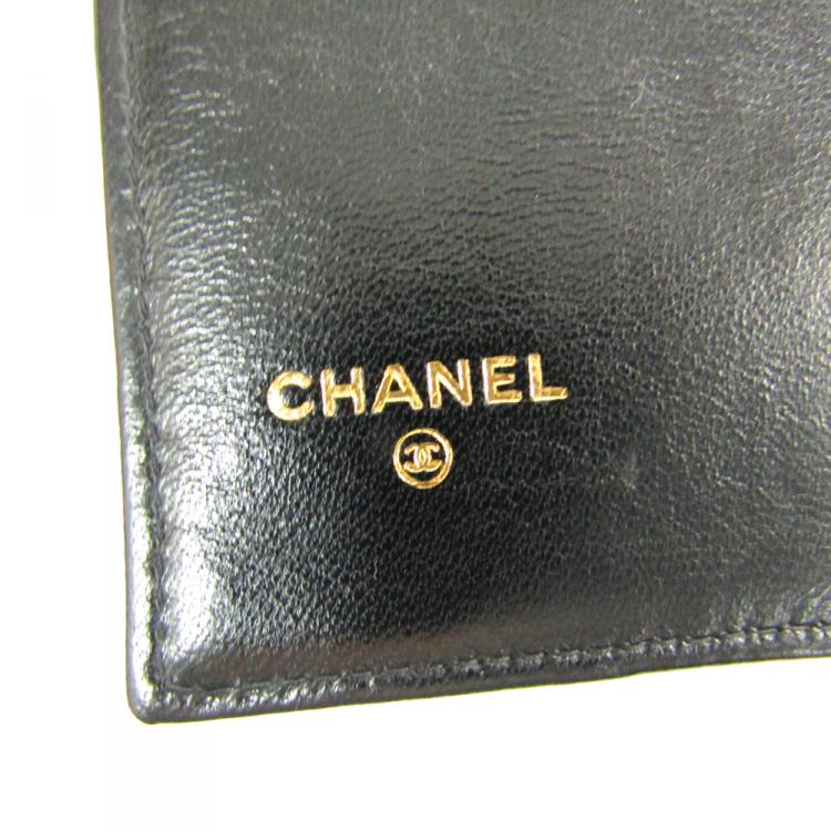 Pre Owned Chanel Black Leather CC Bifold Wallet