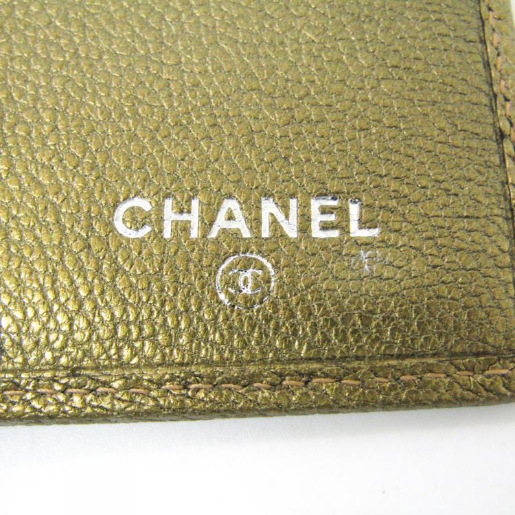 Pre Owned Chanel Bronze Leather Bifold Wallet