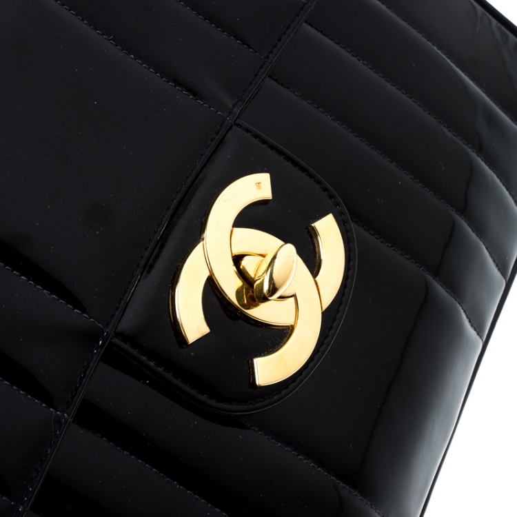 Pre Owned Chanel Black Vertical Quilted Patent Leather Jumbo Vintage Classic Single Flap Bag