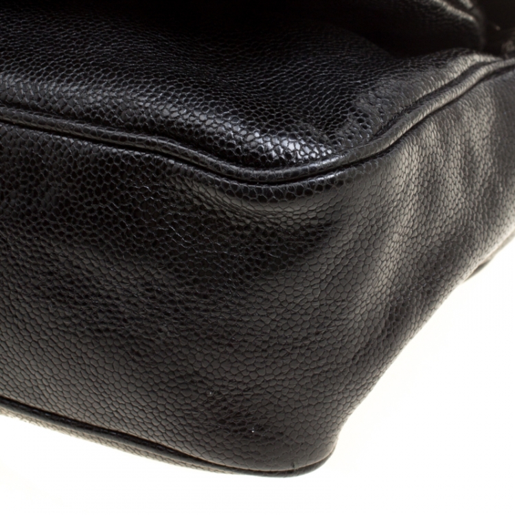 Pre Owned Chanel Black Quilted Caviar Leather Reissue Shoulder Bag