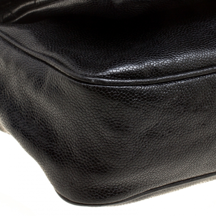 Pre Owned Chanel Black Quilted Caviar Leather Reissue Shoulder Bag